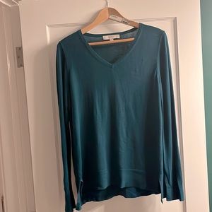 Light weight teal v-neck sweater
